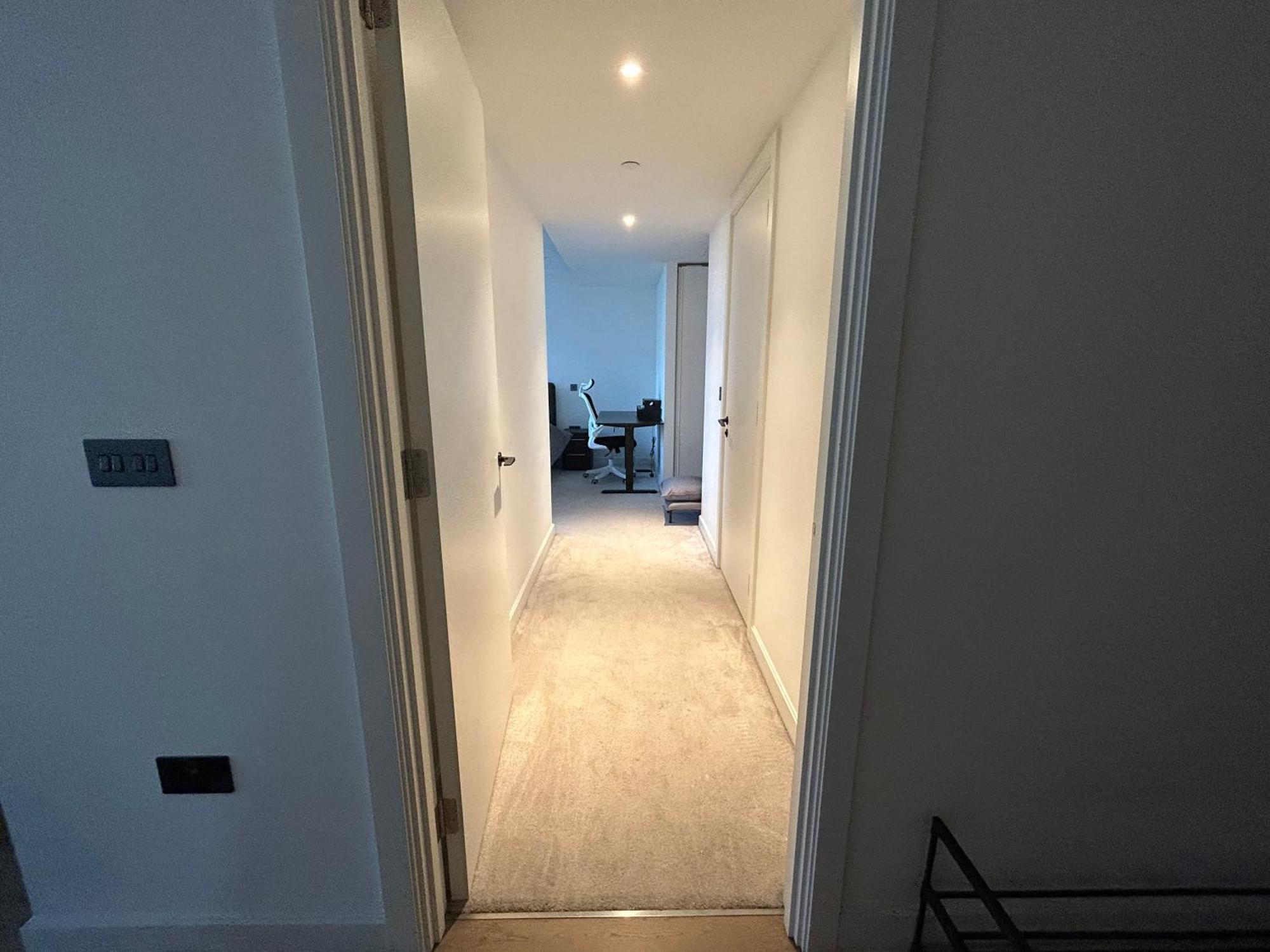 Luxury Modern 2bd 2ba White City Living