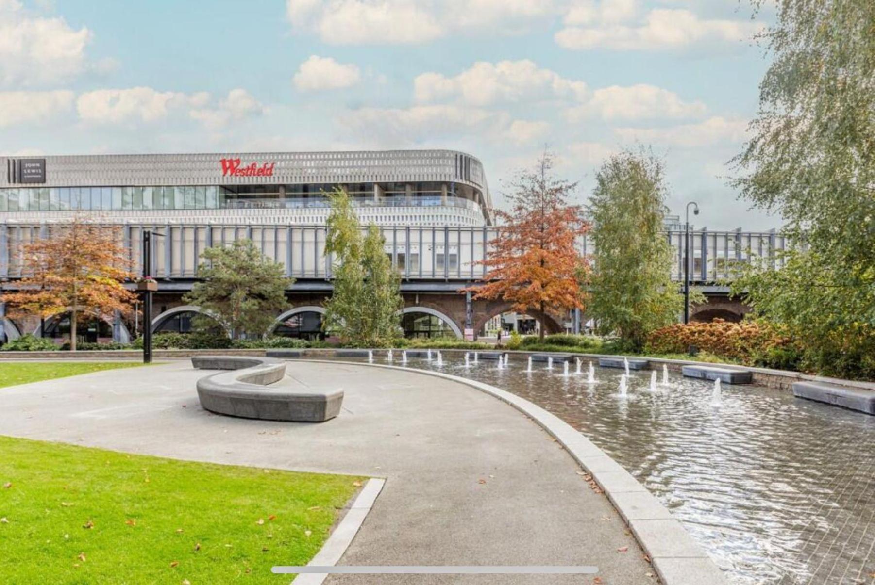 Apartment Luxury Modern 2bd 2ba White City Living London